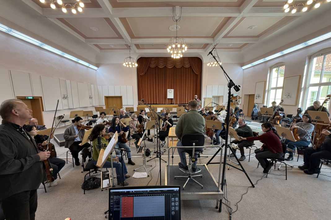 Philipp Kümpel und seine Surf-Sinfonie im Fernsehen