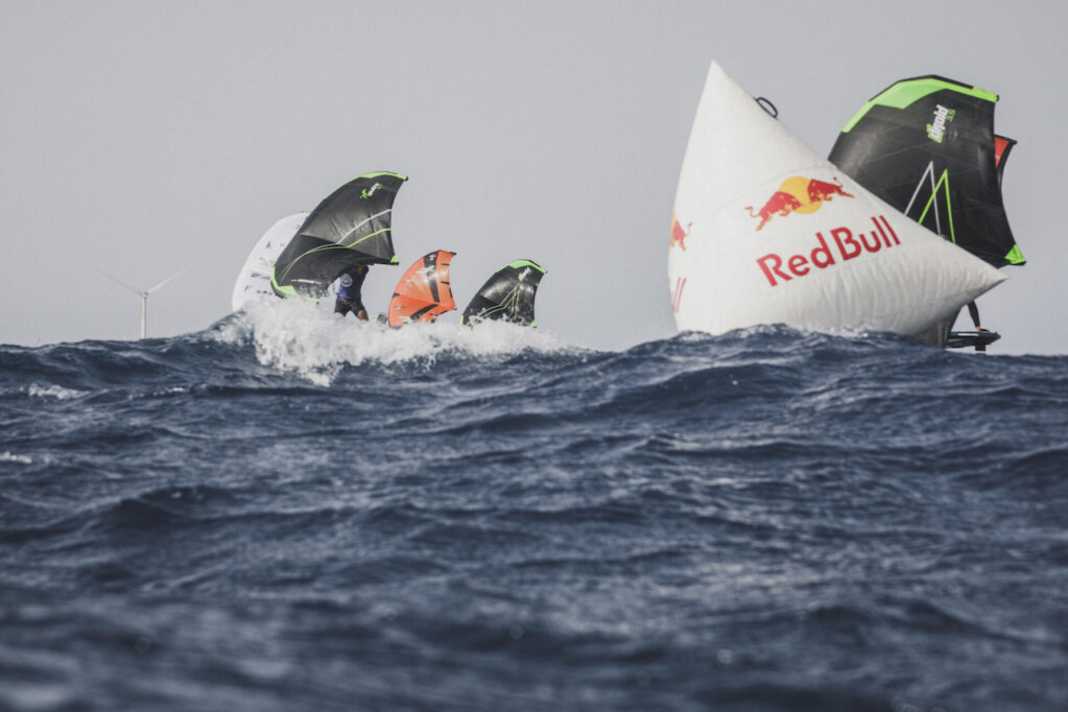Surf Freestyle and FreeFly Slalom in Gran Canaria