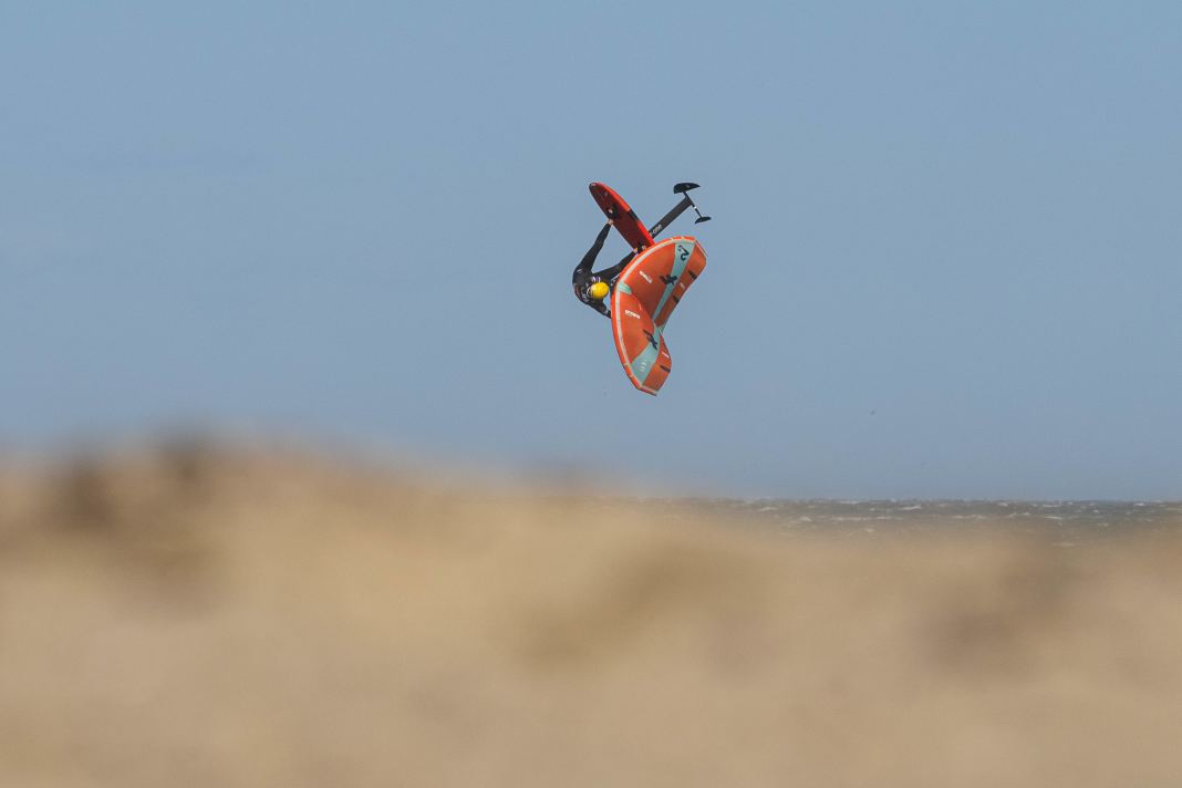 Suardiaz and MacDonald win in freestyle