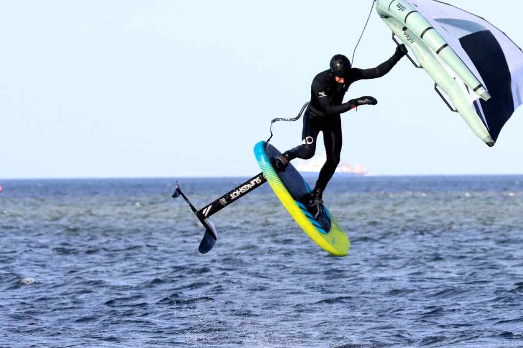 Slingshot Phantasm G 900 - fast foil for smooth turns