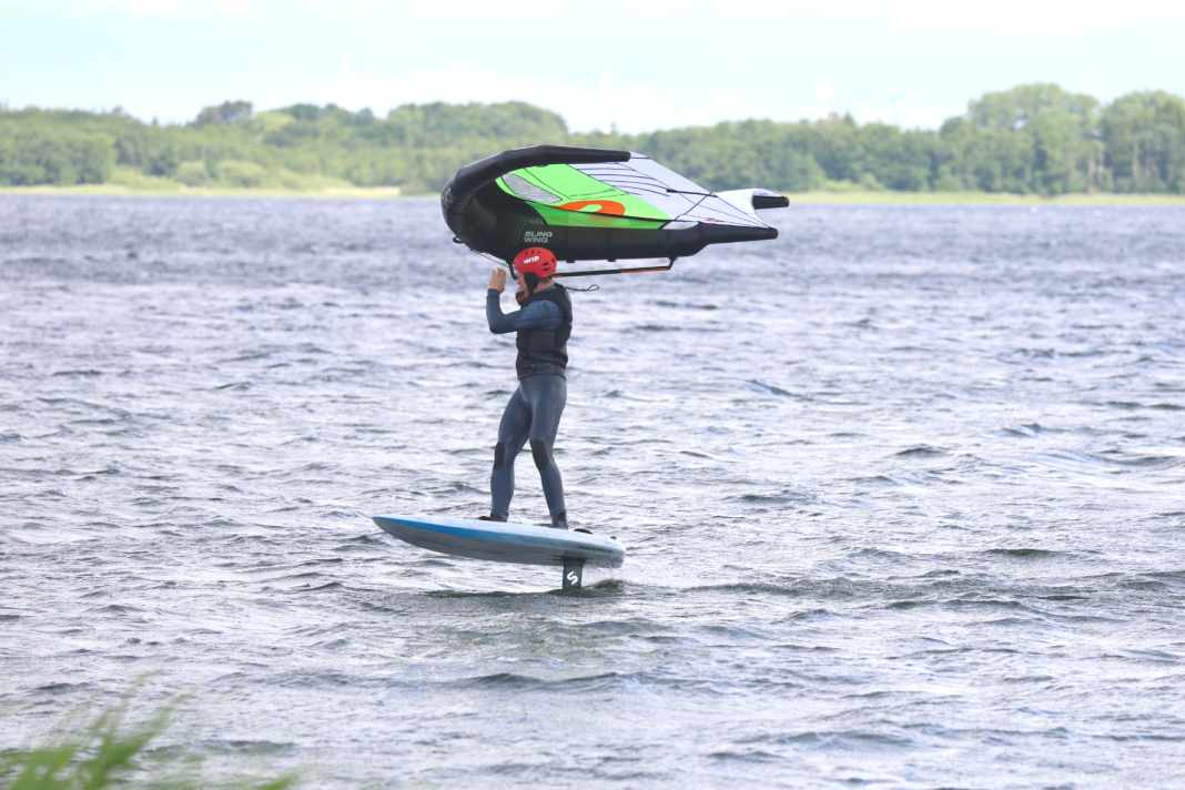 The 3 best tips for tacking when wingfoiling