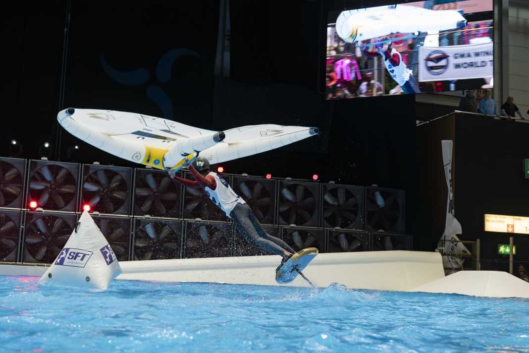 Millisekundenduell entscheidet GWA Indoor Wingfoil World Cup