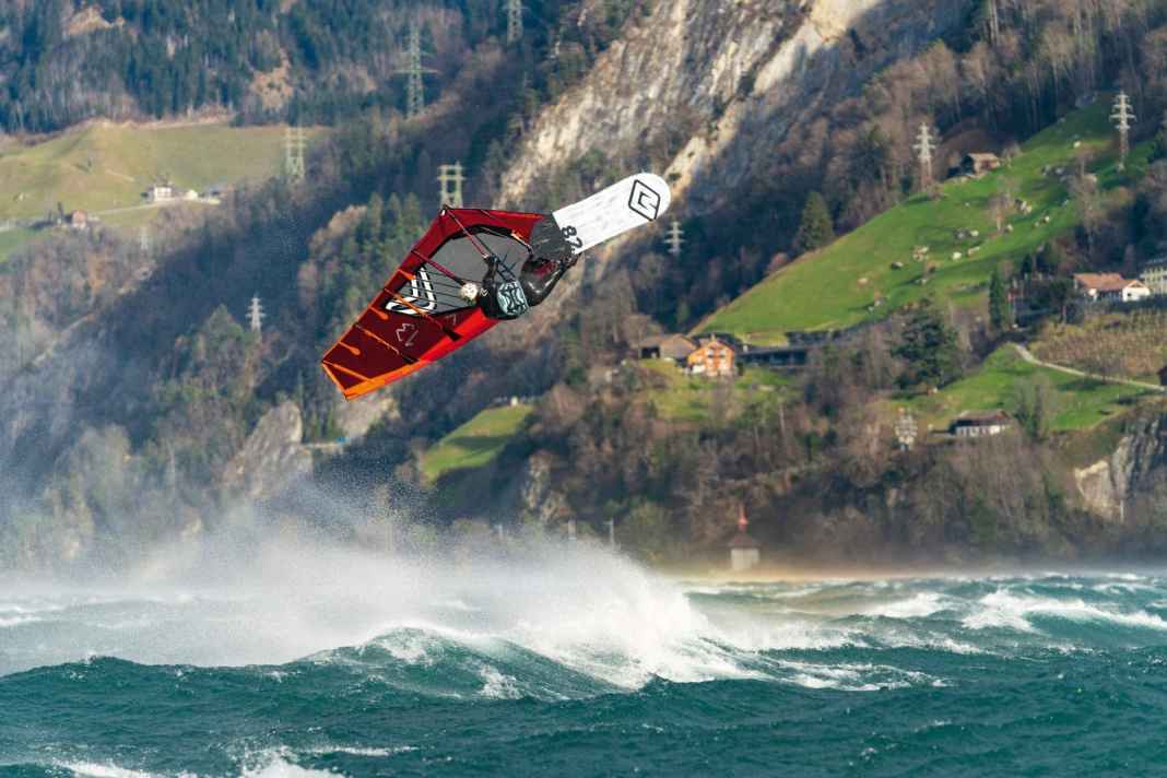 The foehn in the Alps