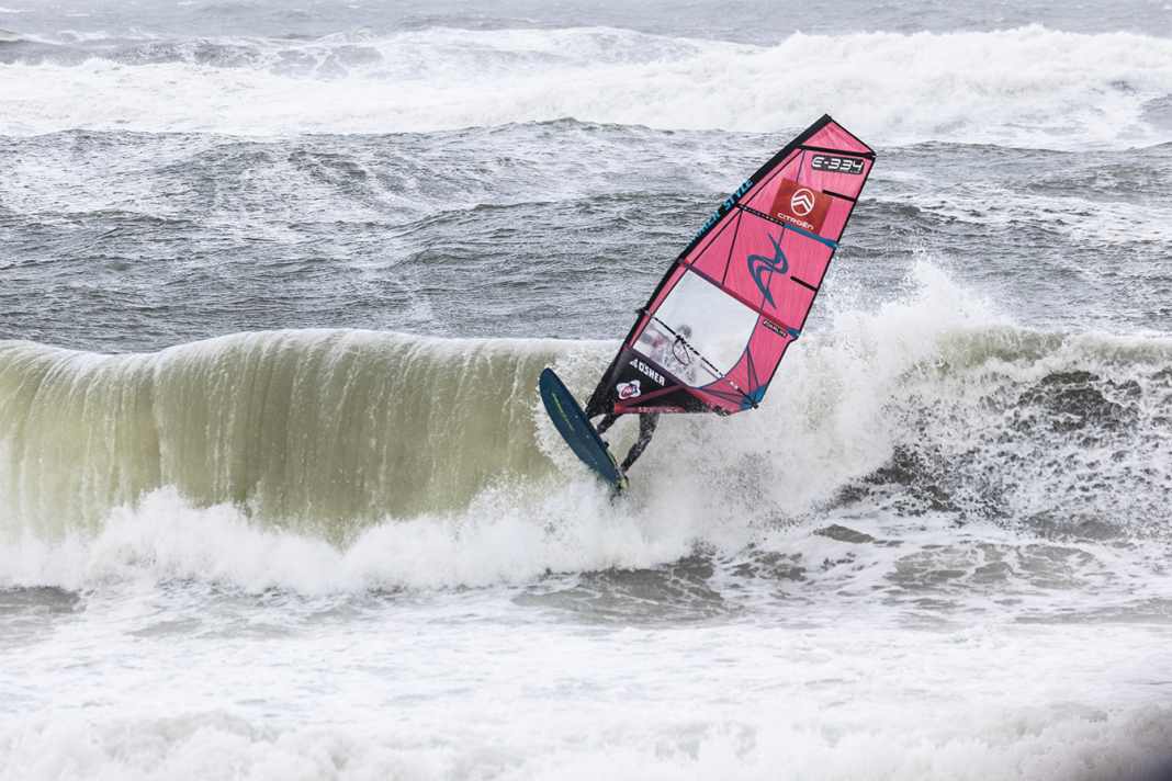 Marc Paré gewinnt episches Wave-Finale
