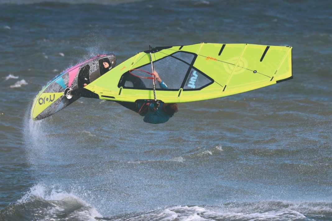 Controlled carving! The Mojo Tidal Max in the test