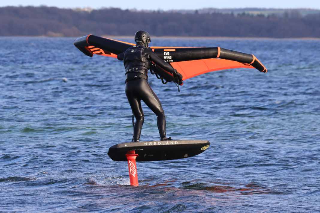 Axis BSC 970 - the wingsurf all-round foil in the test