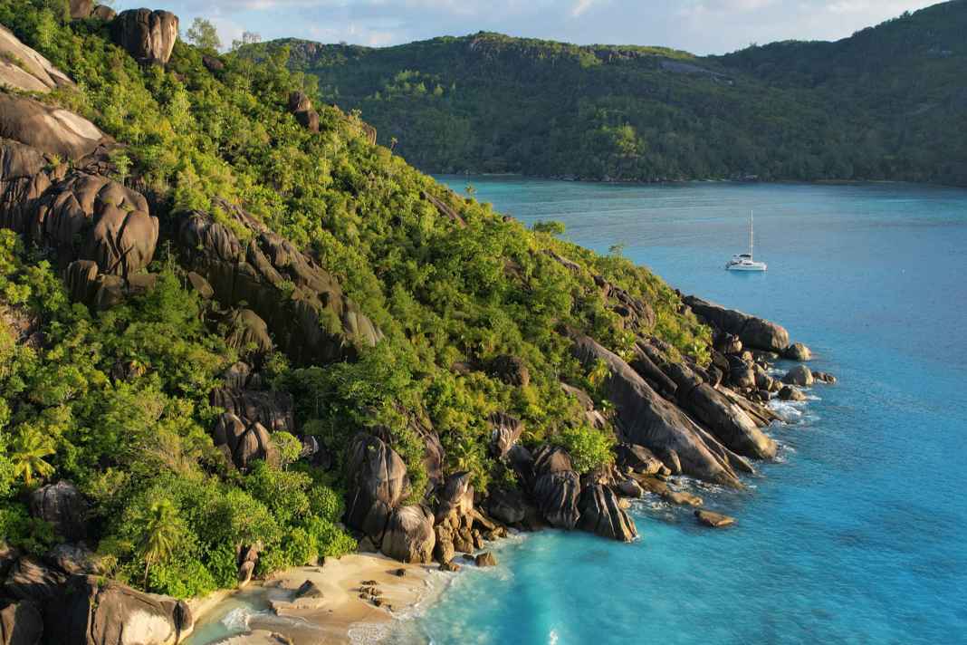 Seychellen – Chartertörn im tropischen Paradies