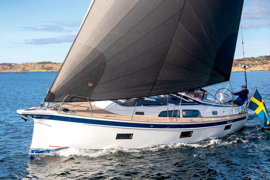 Navigare e vivere al massimo livello nel test YACHT