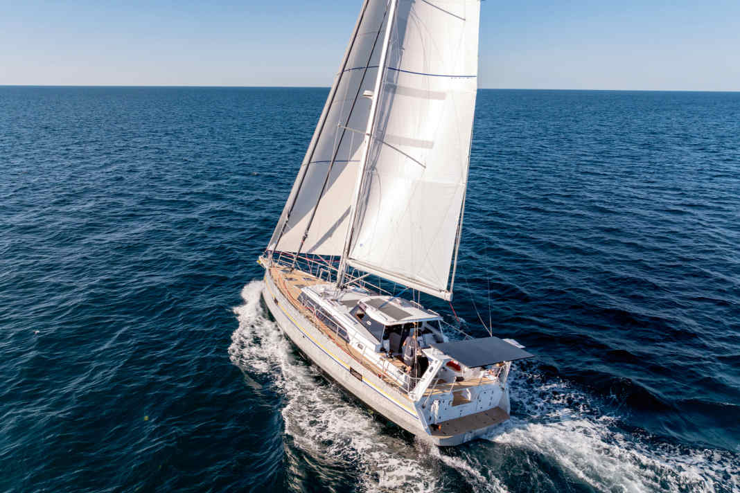 This aluminium yacht is built for long journeys