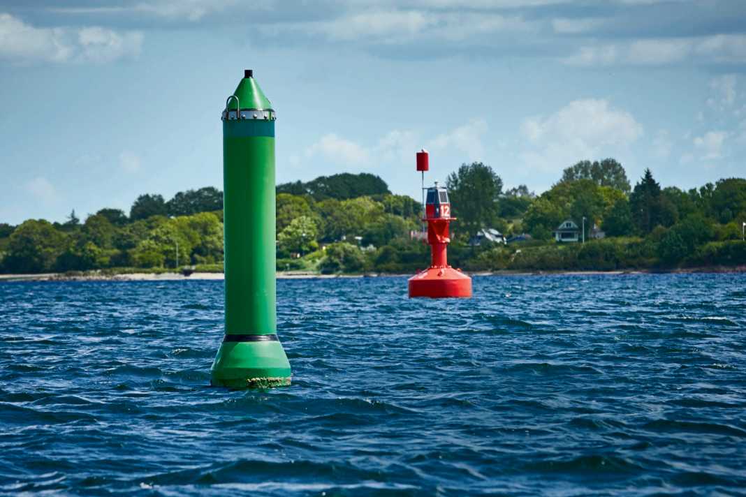 Wo ist die grüne Tonne? Ein Segelabend gerät außer Kontrolle