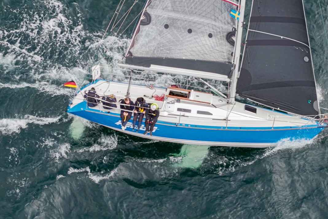 So starten junge Crews und DIY-Segler ins Low-Budget-Racing