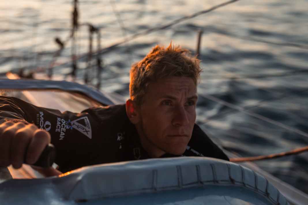 Vendée-Globe-Dominatorin auf Siegkurs, Malizianer kämpfen