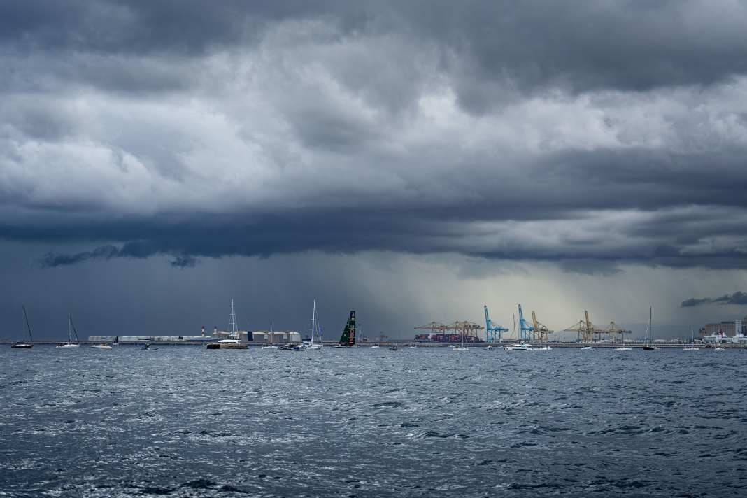 Drama im Halbfinale – ”Patriot” verkürzt nach Bruch auf “Luna Rossa” auf 3:4