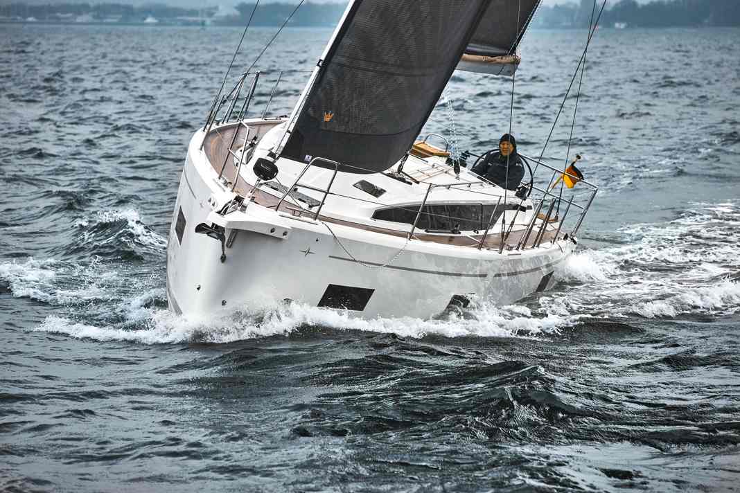 Bavaria Yachts electrifies sailing yacht fleet