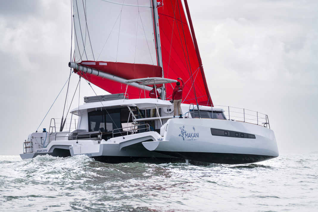 Die sportliche Alternative auf drei Rümpfen