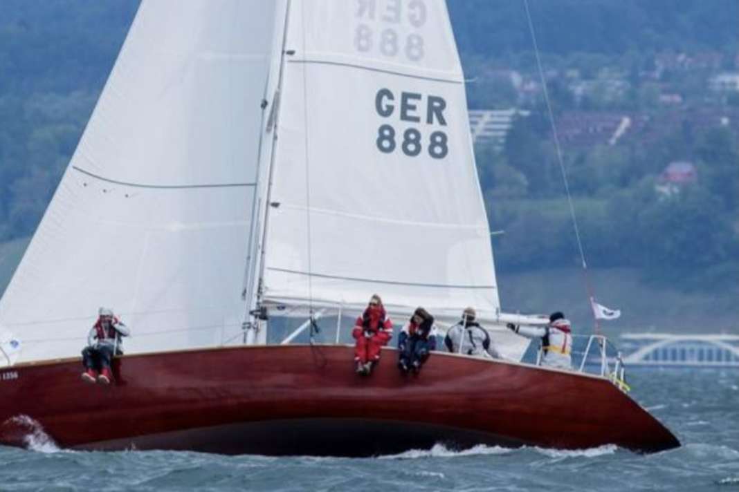 Biatel One Ton - Der hölzerne IOR-Klassiker im Porträt
