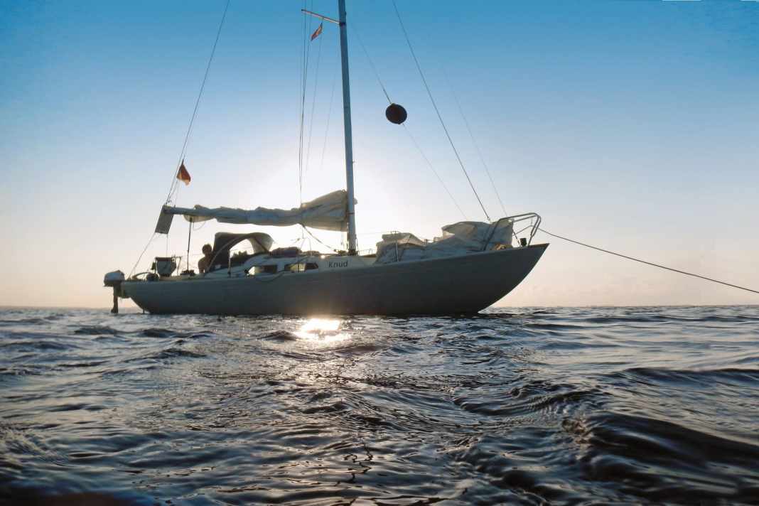 Mieux s'ancrer, épisode 3 : rentrer le fer de fond en toute sécurité - 9 manœuvres