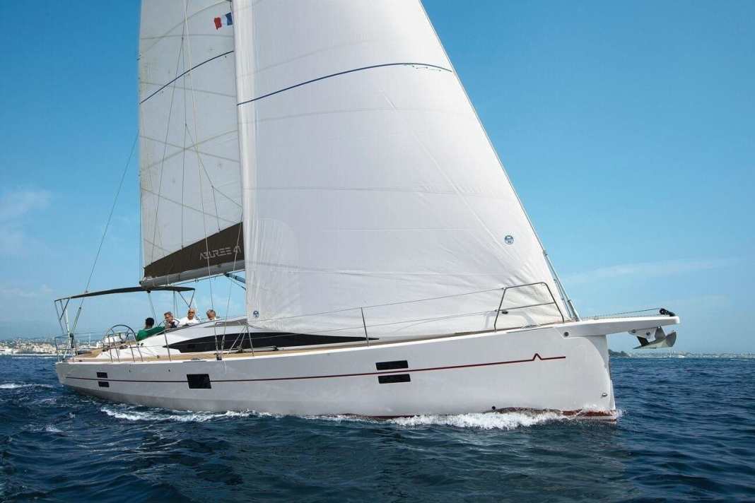 Hochwertiger Performance-Cruiser mit breiter Ausrichtung