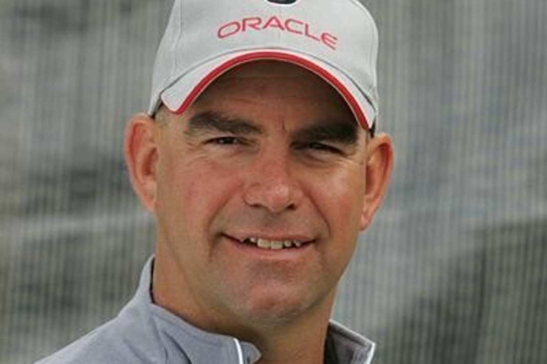 BMW Oracle rilascia Kostecki