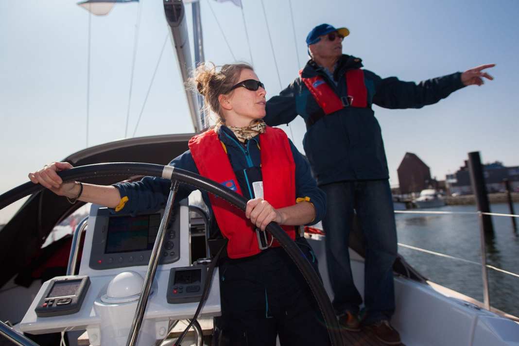 YACHT skipper training for women