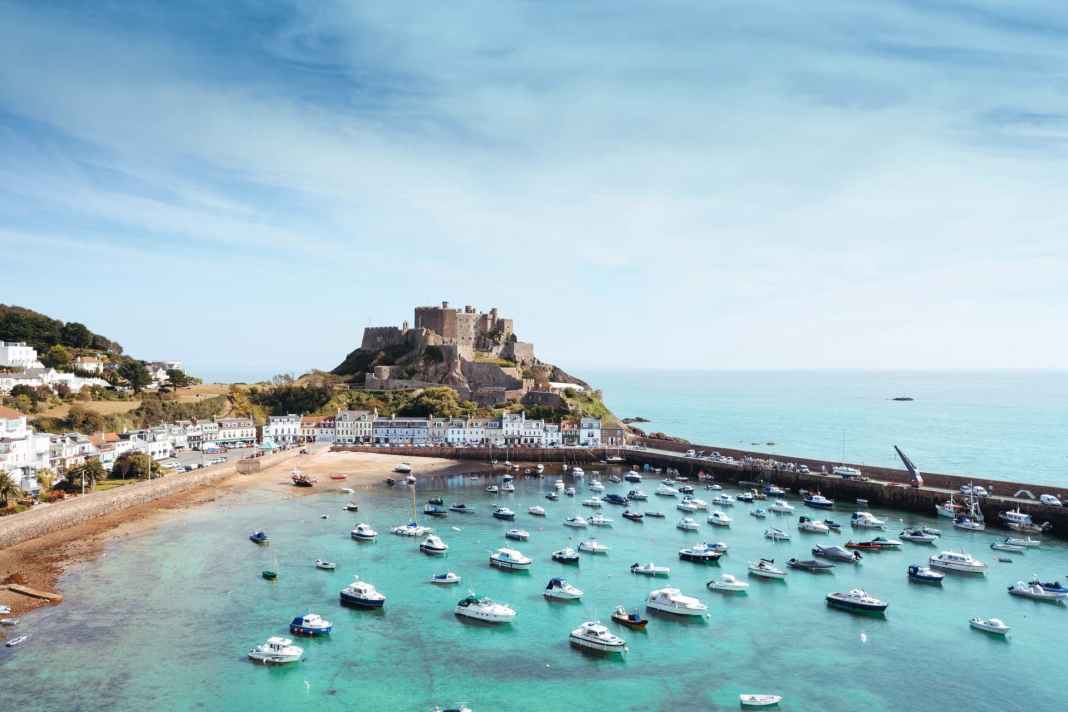 Travel restrictions for Channel Islands abolished
