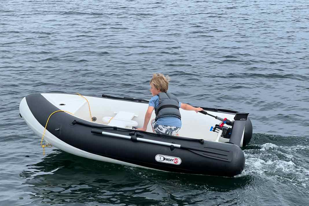 Elite from Epropulsion - very light e-outboard for the dinghy