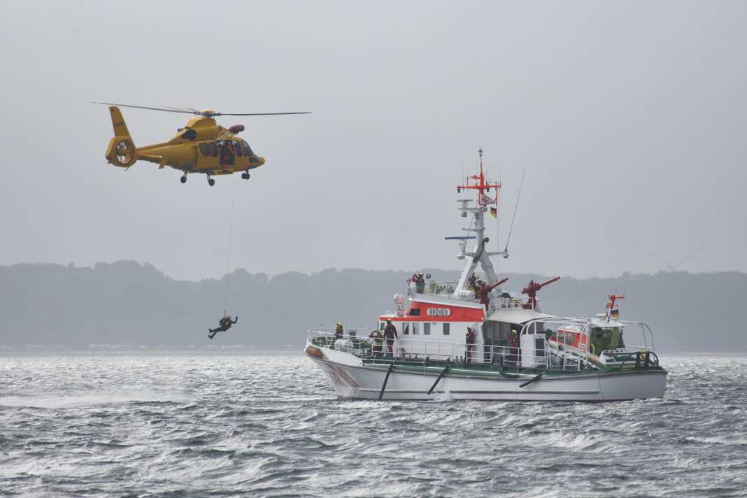 Rettungsübungen auf der Ostsee