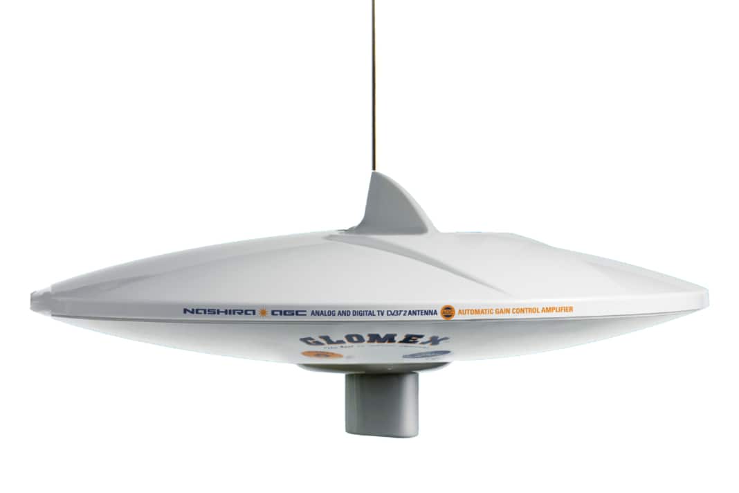Un'antenna satellitare non solo per i Mondiali di calcio