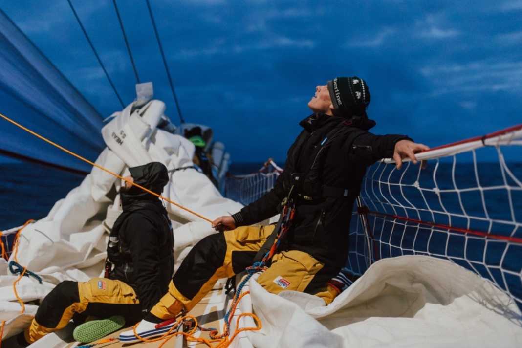 Clipper victory with an amateur crew