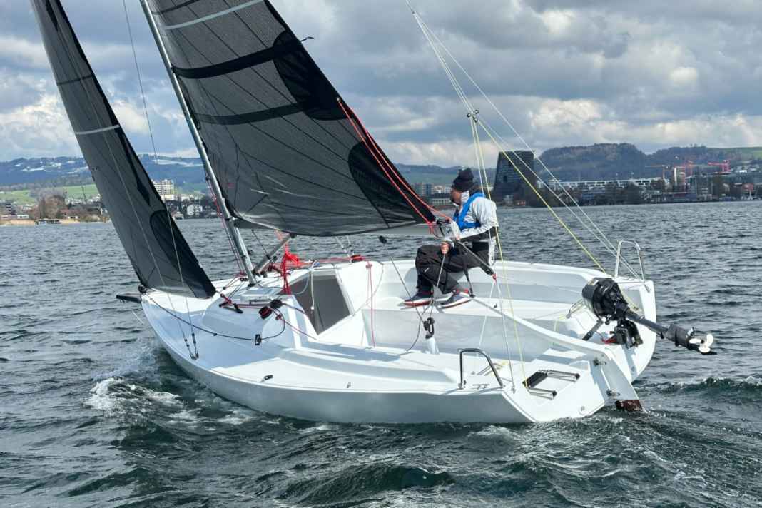 Tout ce qu'il faut pour faire de la voile - rien de plus