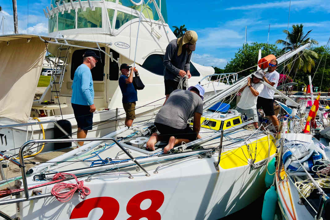 Débuts difficiles pour la Mini Globe Race