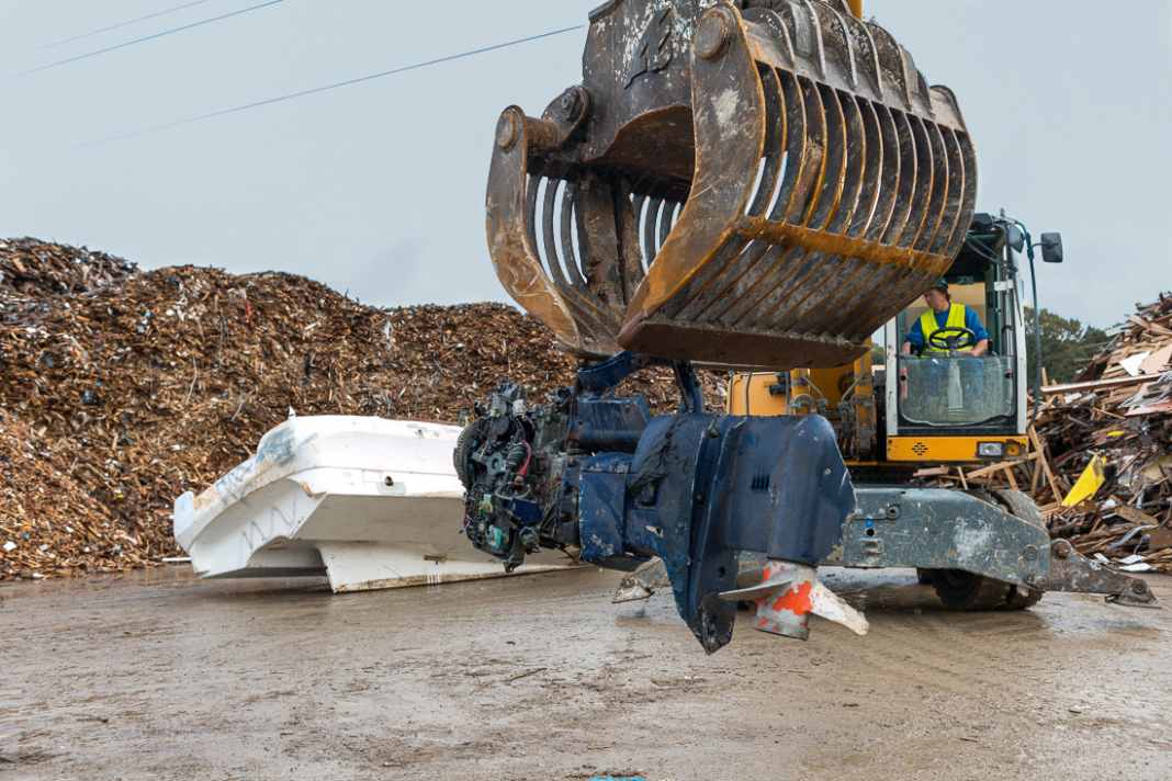 Frankreich setzt Maßstäbe bei der Bootsentsorgung