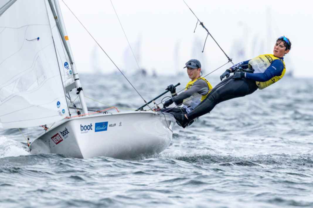 Domination britannique dans les classes mixtes