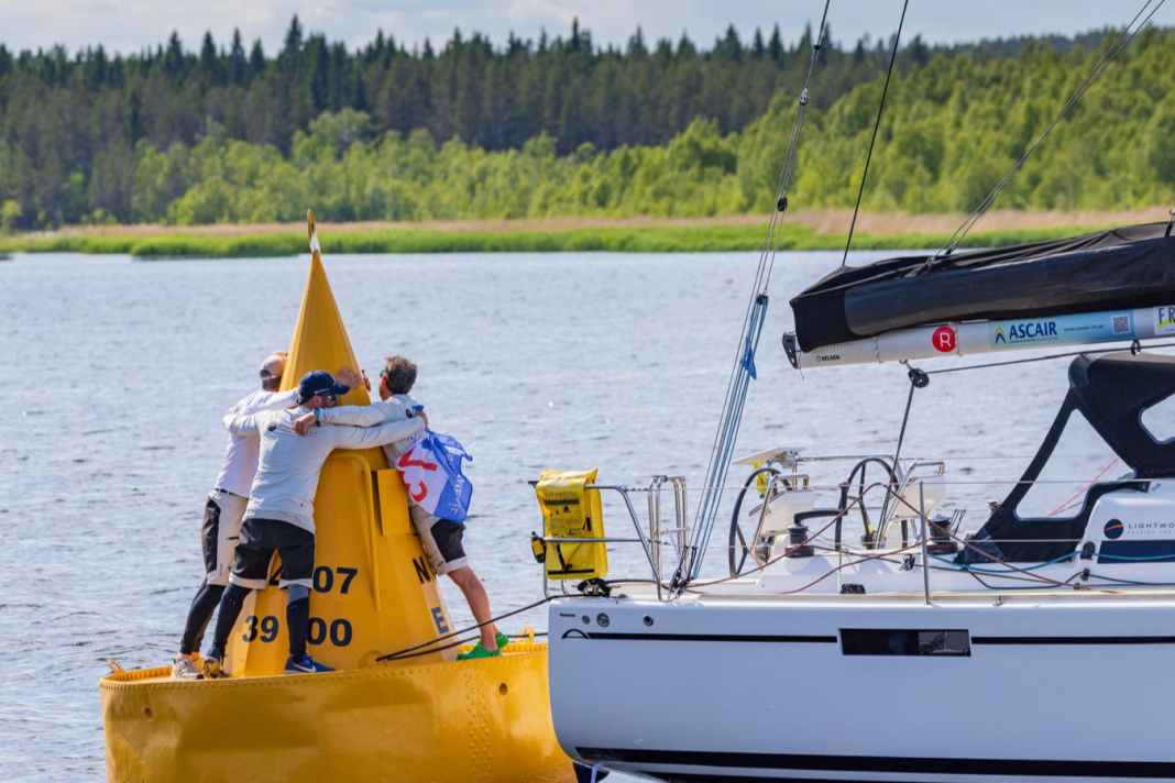 “Flying Dragon” siegt, “Lightworks” schnellster Monohull