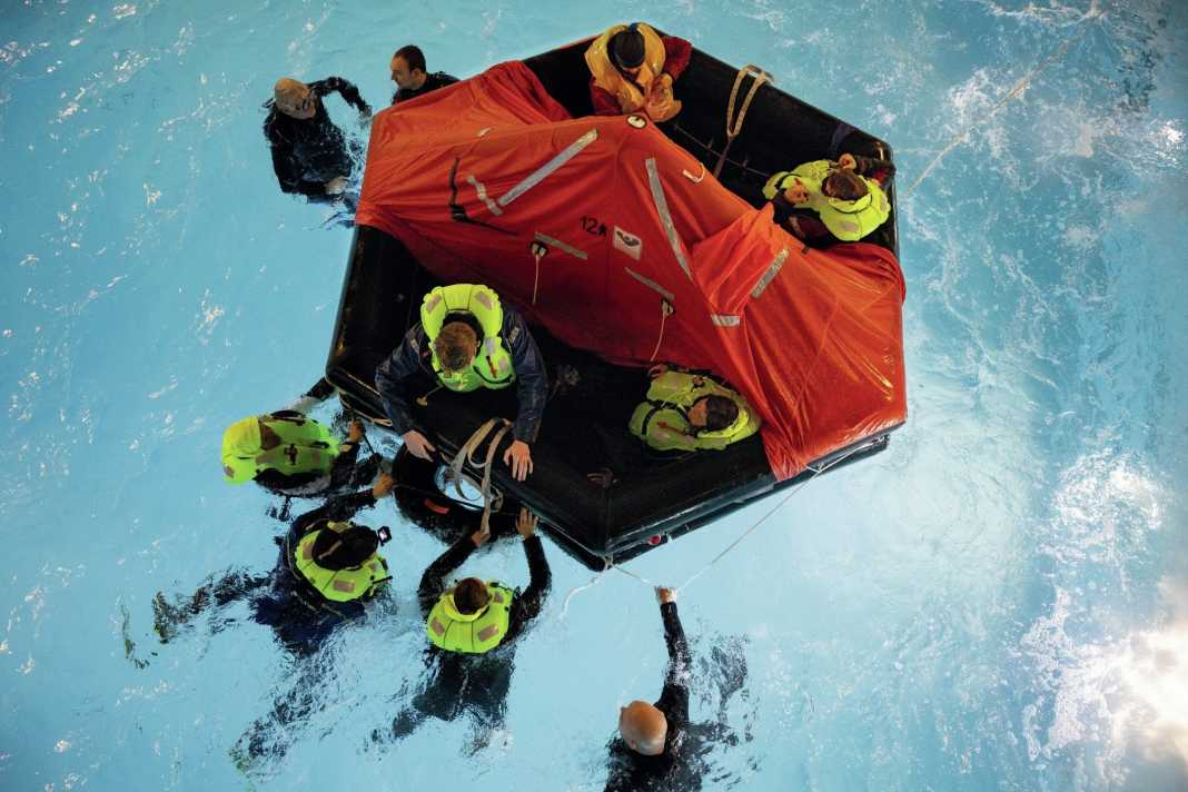Formazione per le emergenze in mare