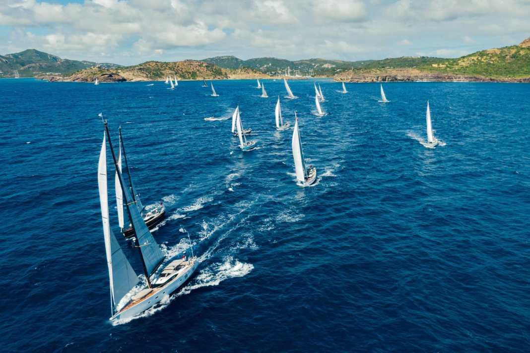 22 yachts Oyster naviguent en flottille autour du monde