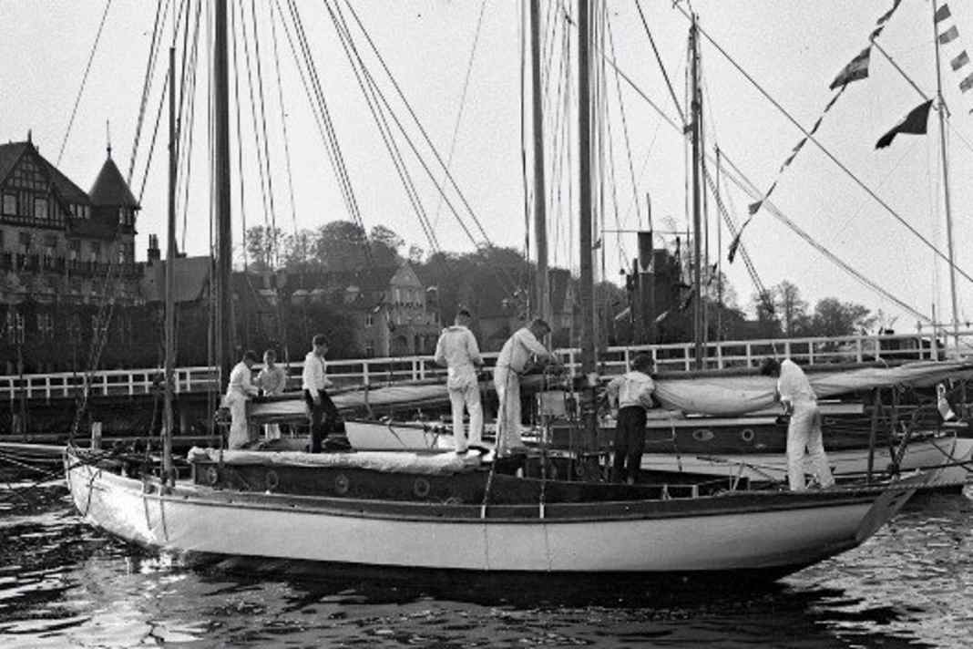 Historical pictures show operations at Kiel Yacht School after the First World War