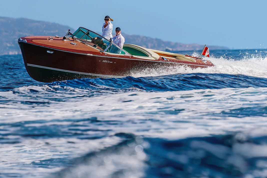 Motorbootklassiker von Riva lassen Herzen höher schlagen