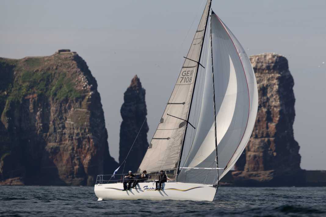 100 Jahre Rund Helgoland, 1500 Segler in Sicht
