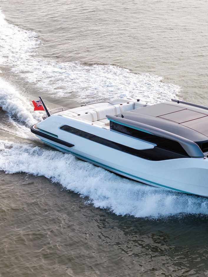 Sporty saloon with Amels 80 genes