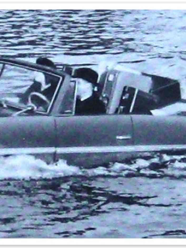 When the cars go swimming