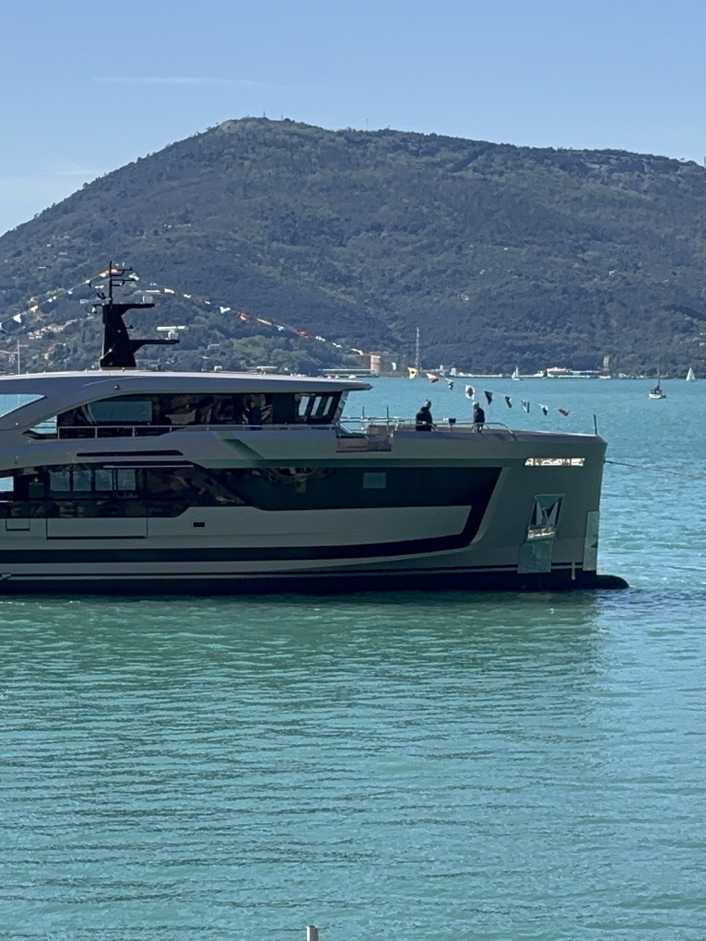 Stapellauf der ersten Antonini Navi aus La Spezia