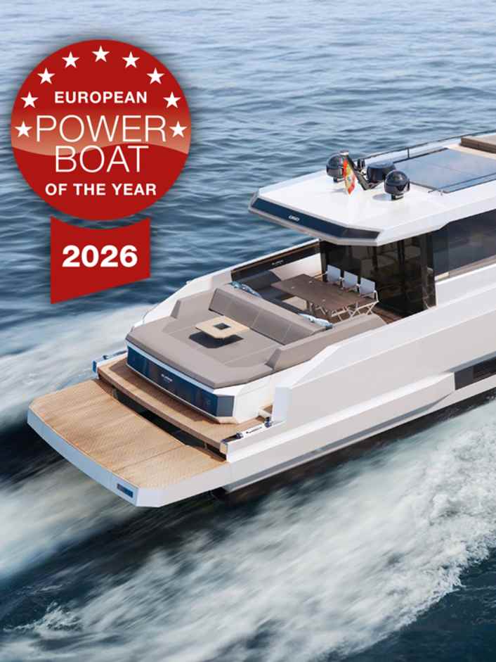 De Antonio D60 - Flaggschiff mit vier Außenbordern