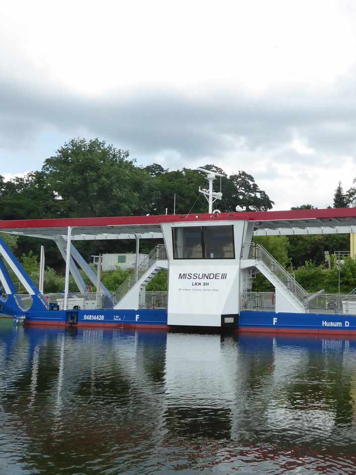 Land stoppt Pannenfähre und plant Neustart