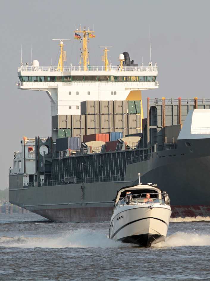 Den Überblick behalten mit AIS – was bei der Gerätebedienung wichtig ist