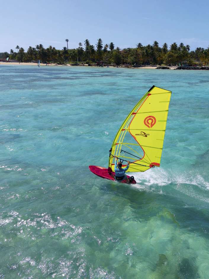 Spot Guide Tobago - Caribbean windsurfing paradise with flat water and wave option