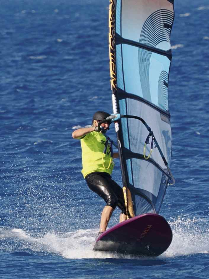 Endlich die Halse durchgleiten dank Live-Coaching mit Martin Brandner