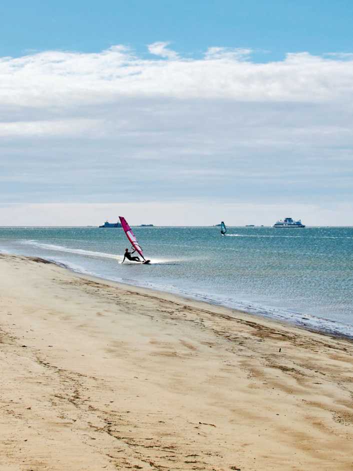 Die besten Windsurf-Spots auf Föhr – Friesisch familiär