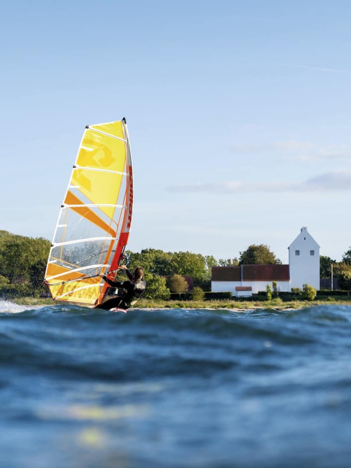 Windsurf-Trip mit dem Segelboot durchs Kattegatt