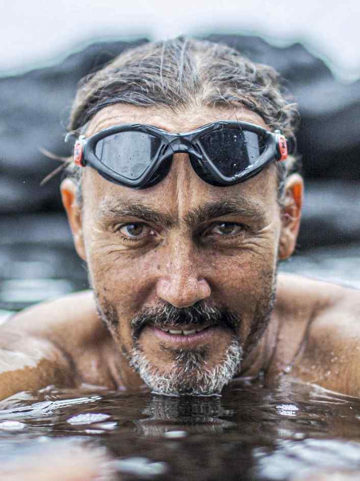 Windsurfing legend Robby Seeger needs help!